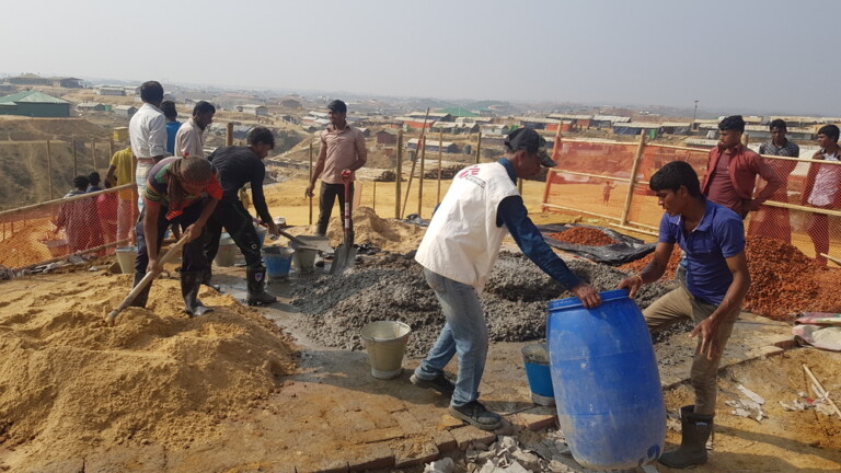 Construction site of the MSF hospital.