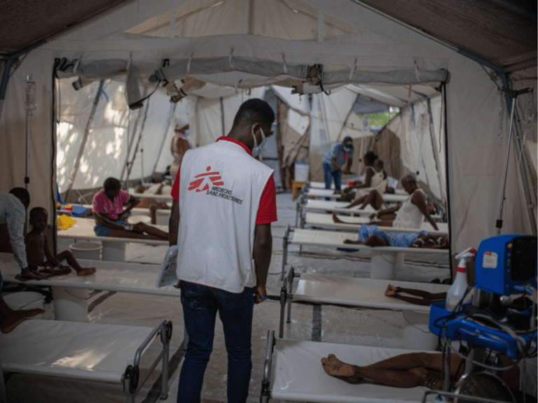 Las personas son privadas de atención médica vital por la violencia en Puerto Príncipe