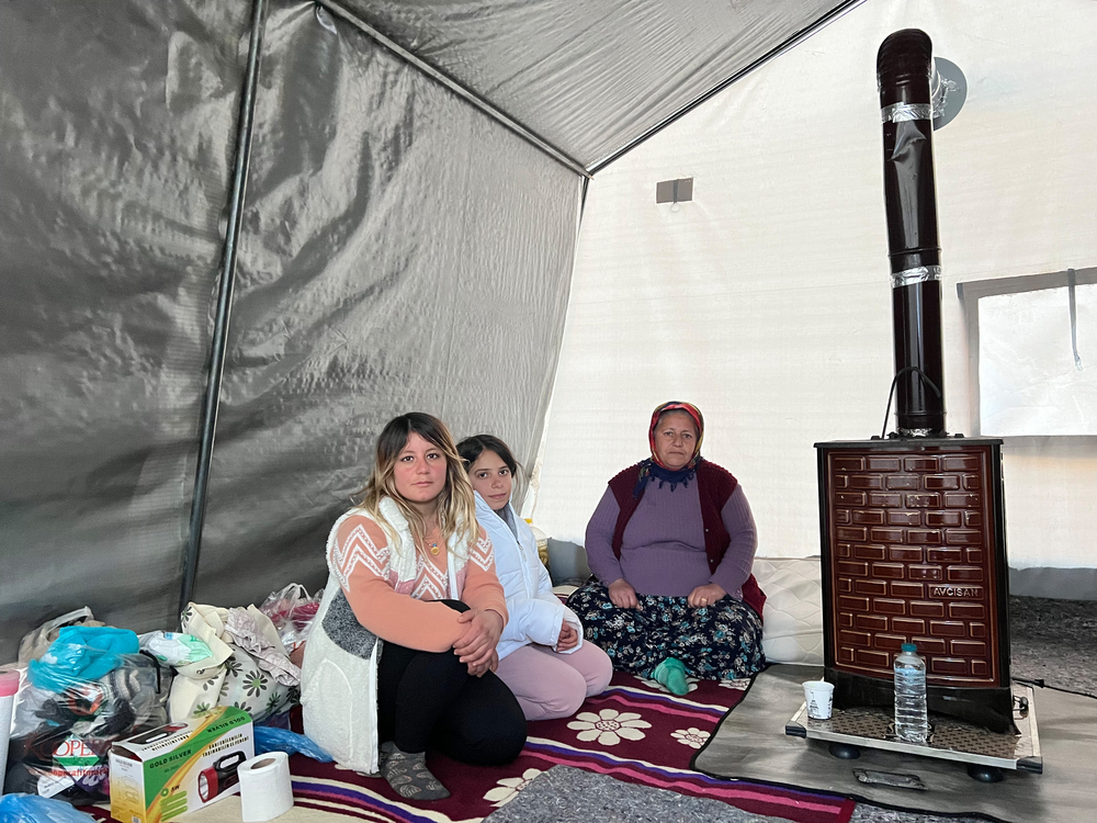 MSF donó artículos de primera necesidad a las personas afectadas por el terremoto en Adiyaman, en el sur de Turquía