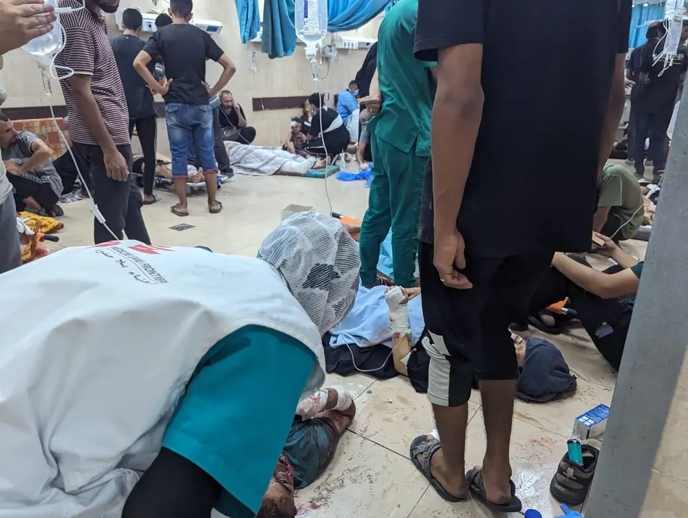 El Hospital Al Aqsa recibe a muchos pacientes heridos