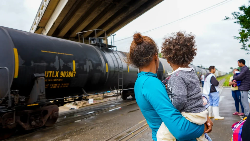 Las órdenes ejecutivas sobre migración del nuevo gobierno estadounidense dejan a cientos de miles de personas a lo largo del corredor migratorio latinoamericano en una gran incertidumbre.