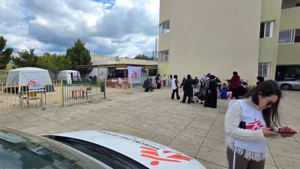MSF desplegó una clínica móvil en Saida, al sur de Líbano.