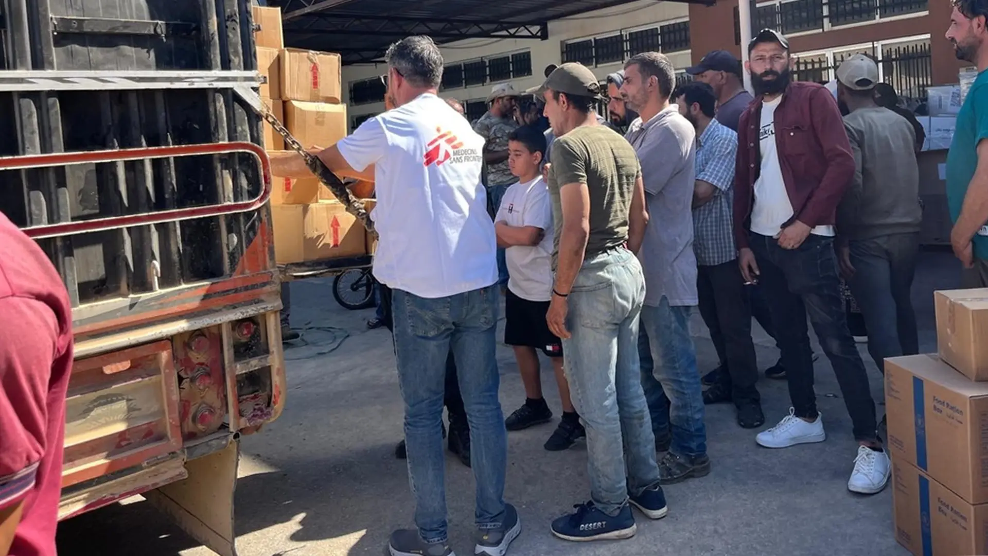 Recientemente visitamos las aldeas fronterizas del sur de Rmeich, Debel y Ain Ebel, donde las familias continúan viviendo con las consecuencias de las operaciones militares israelíes, los repetidos ataques y las continuas restricciones de movimiento.