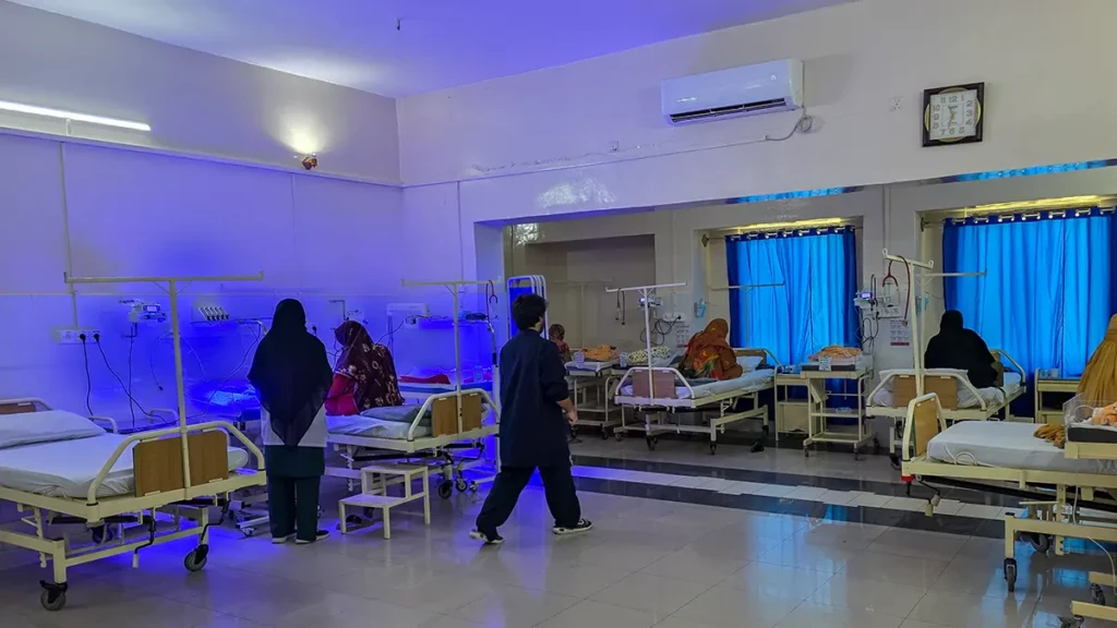 Vista de la unidad de cuidados neonatales de MSF en el Hospitla Dogra, en Pakistán.