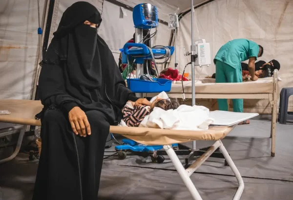 Repondemos ante el aumento de casos de diarrea acuosa, en Yemen.