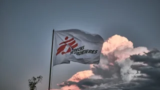 Bandera de Médicos Sin Fronteras